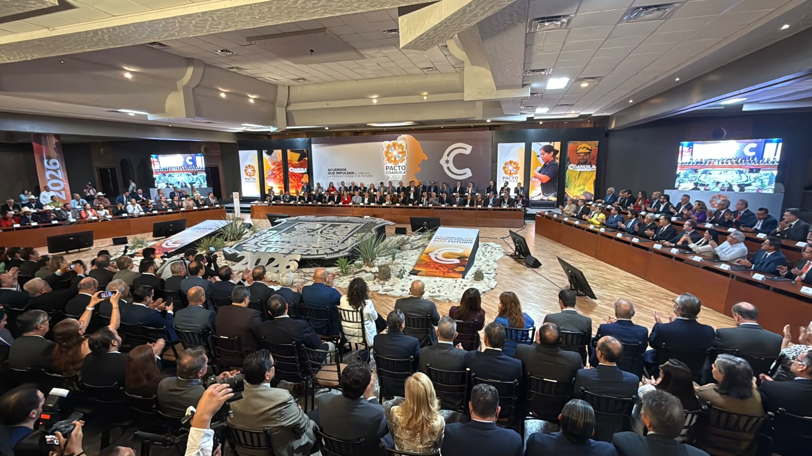 Presente FNSI en firma de Pacto Coahuila 2026