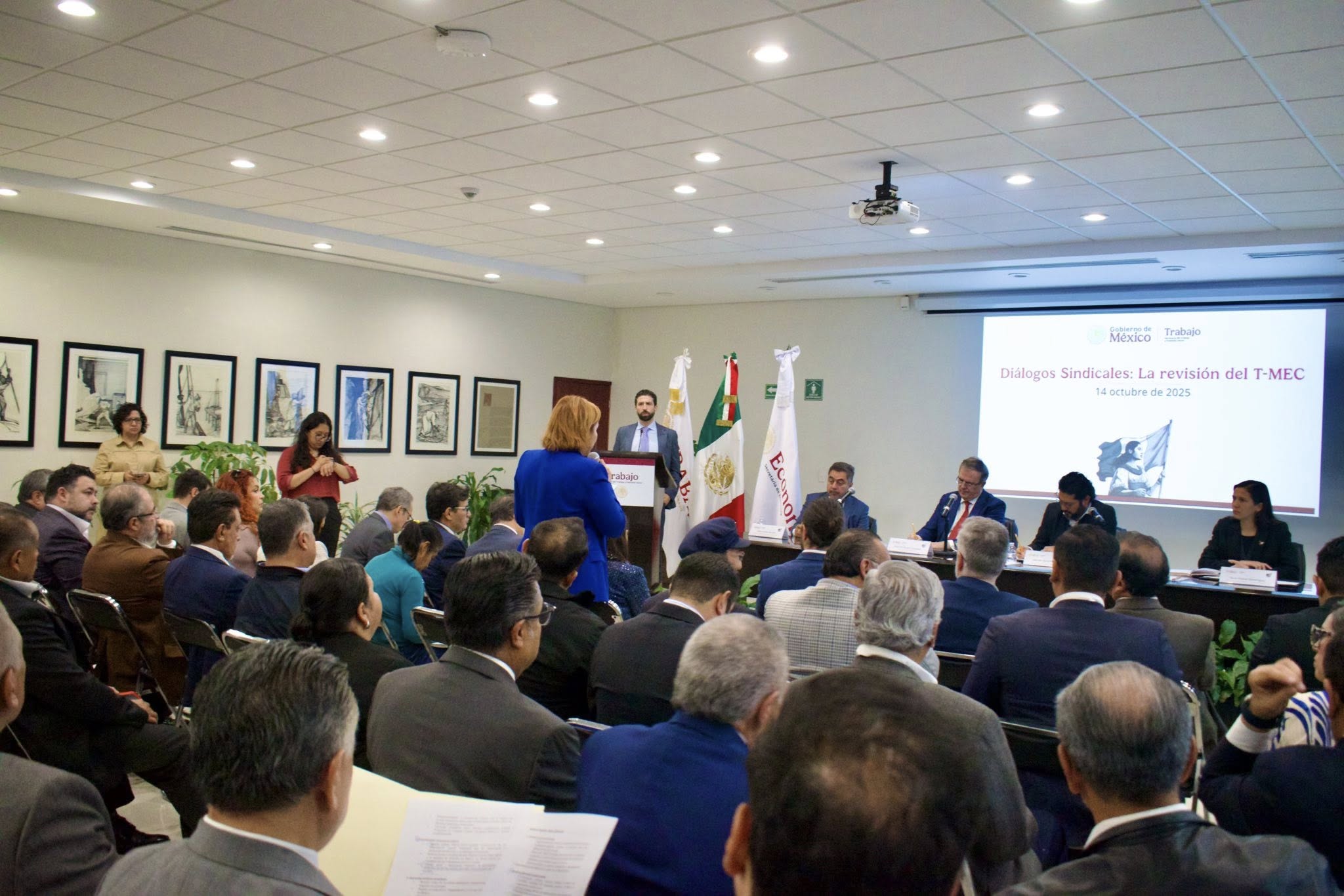 Encabeza Gobierno Federal Diálogos Sindicales para revisión del T-MEC