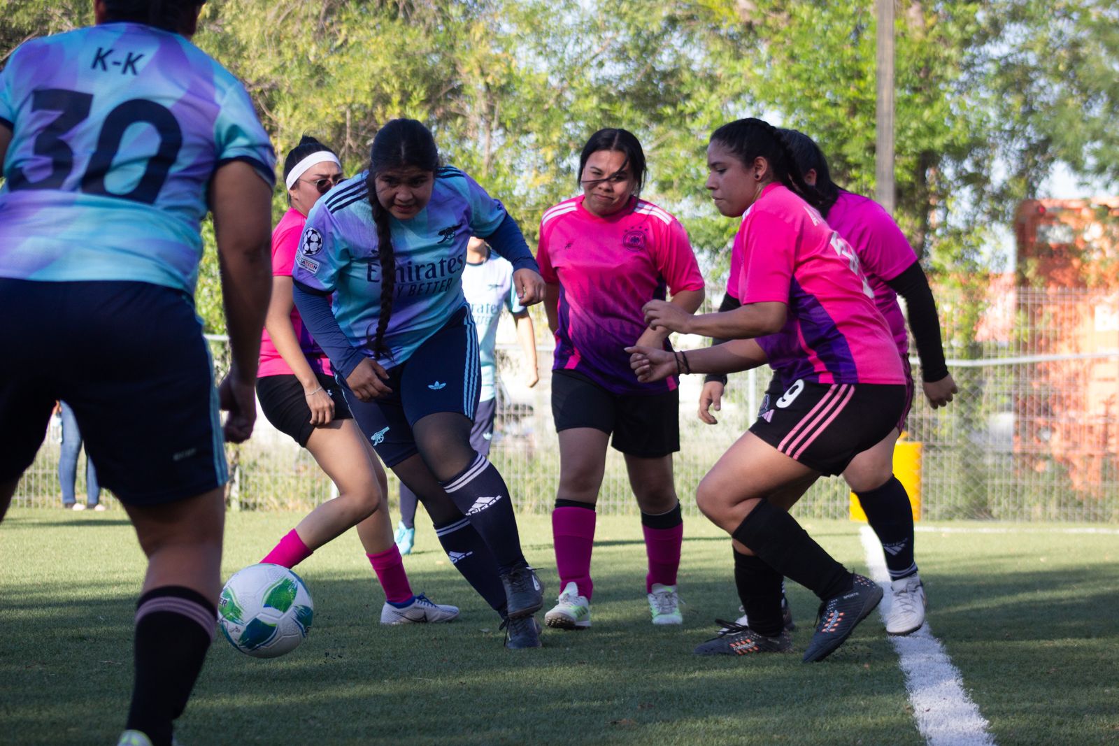 Iluminan con buen futbol las finales del Torneo de Acuity Brands
